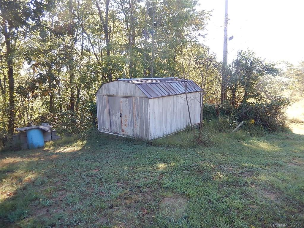 858-860 Windswept Ridge Road Marshall, NC 28753 - Photo 6 of 12 Gallery Image 6