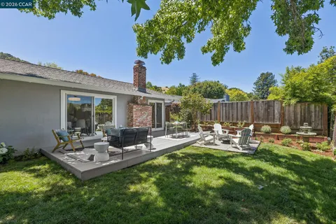 $1,695,000 | 263 Tharp Drive, Moraga, CA 94556