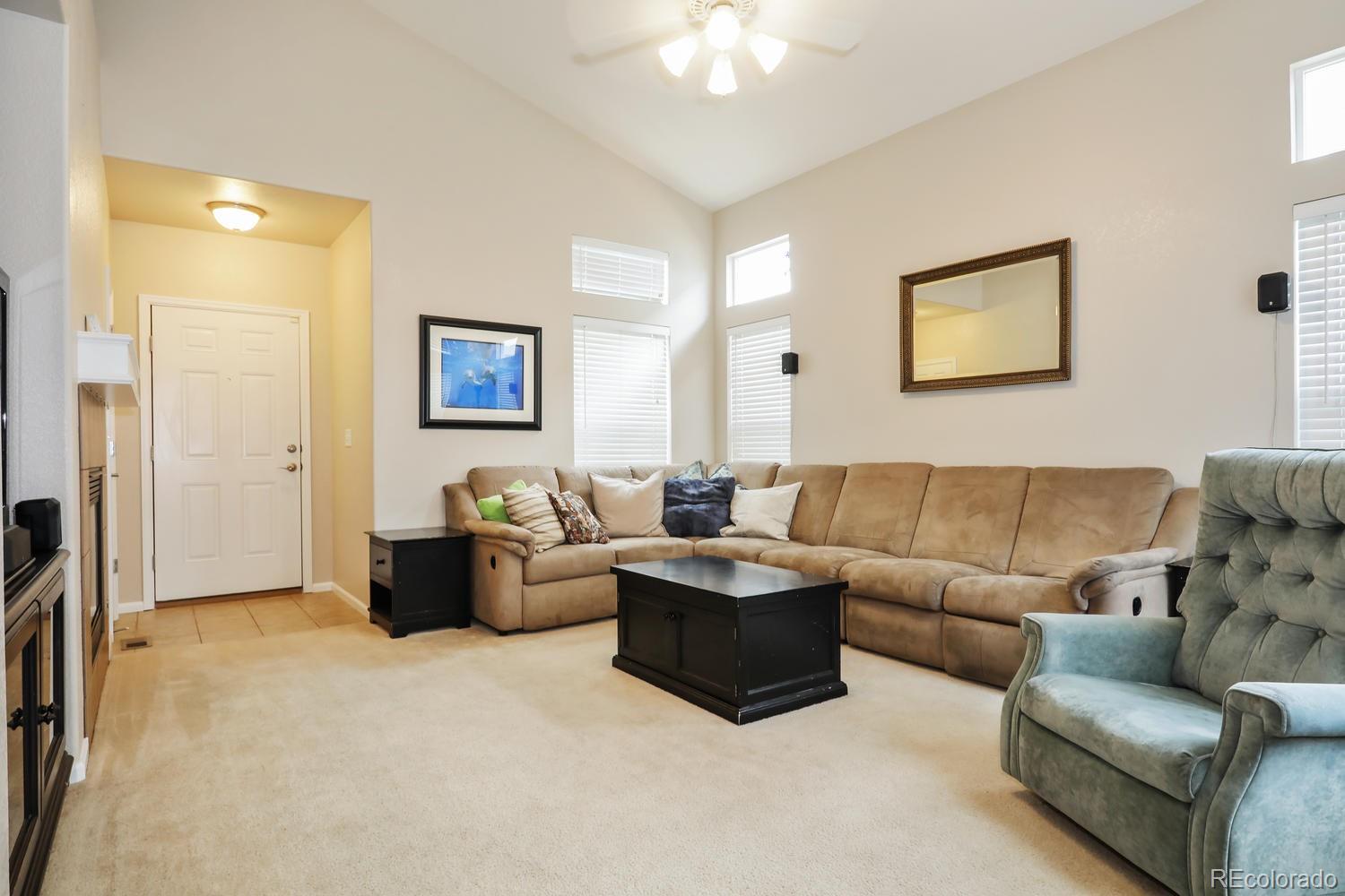 5440 Jaguar Way Highlands Ranch, CO 80130 - Photo 3 of 20