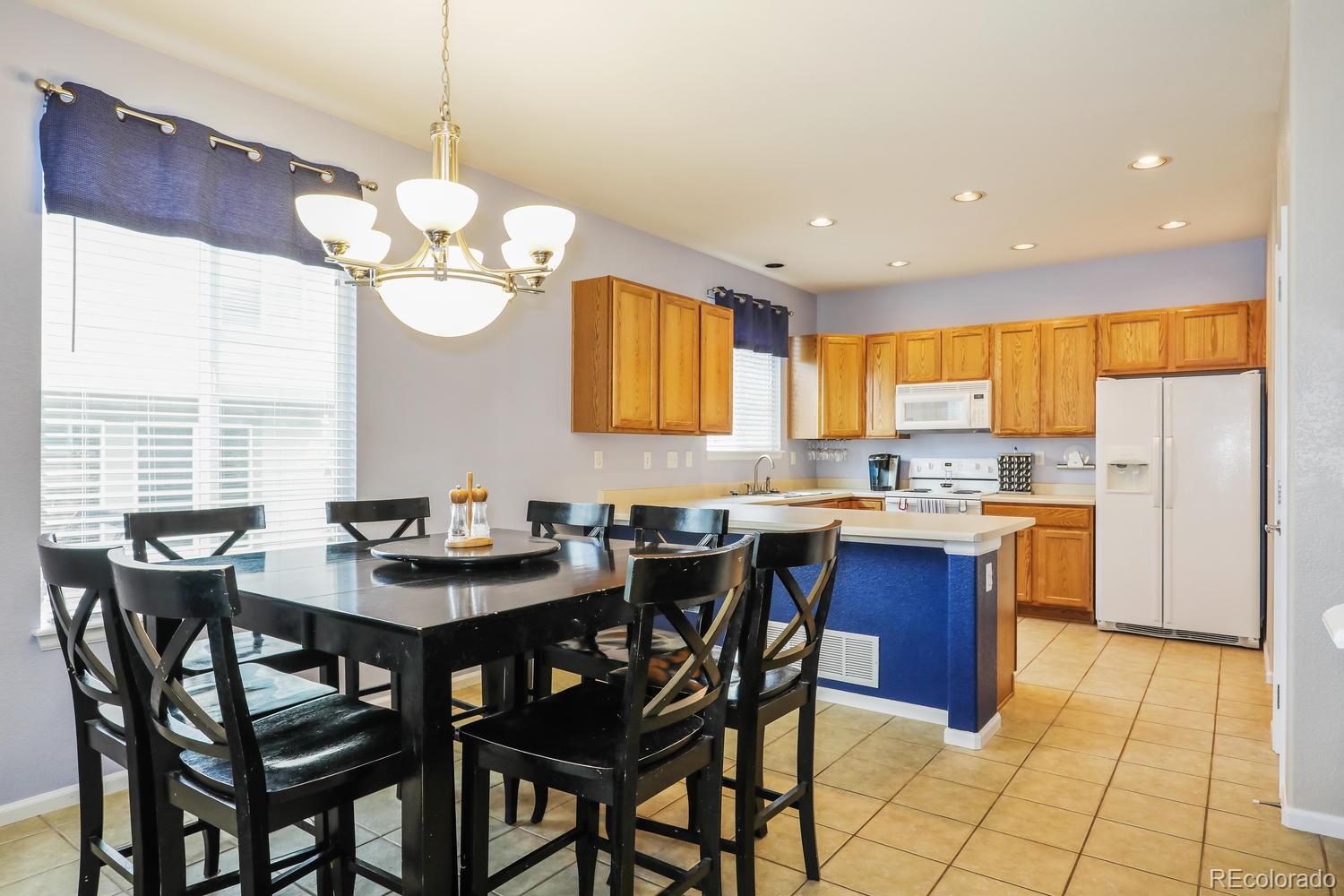 5440 Jaguar Way Highlands Ranch, CO 80130 - Photo 7 of 20