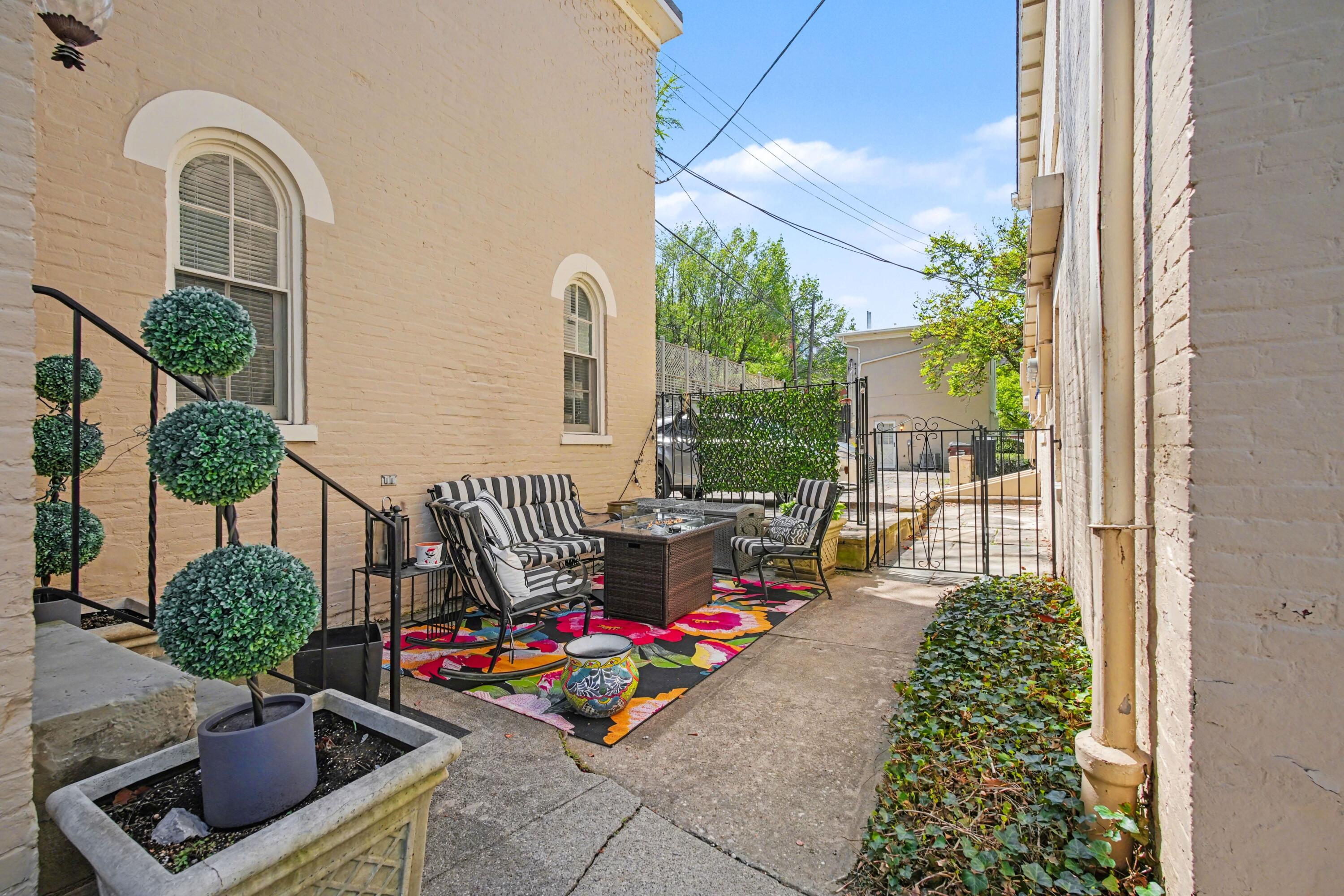403 Riverside Drive Covington, KY 41011 - Photo 30 of 41