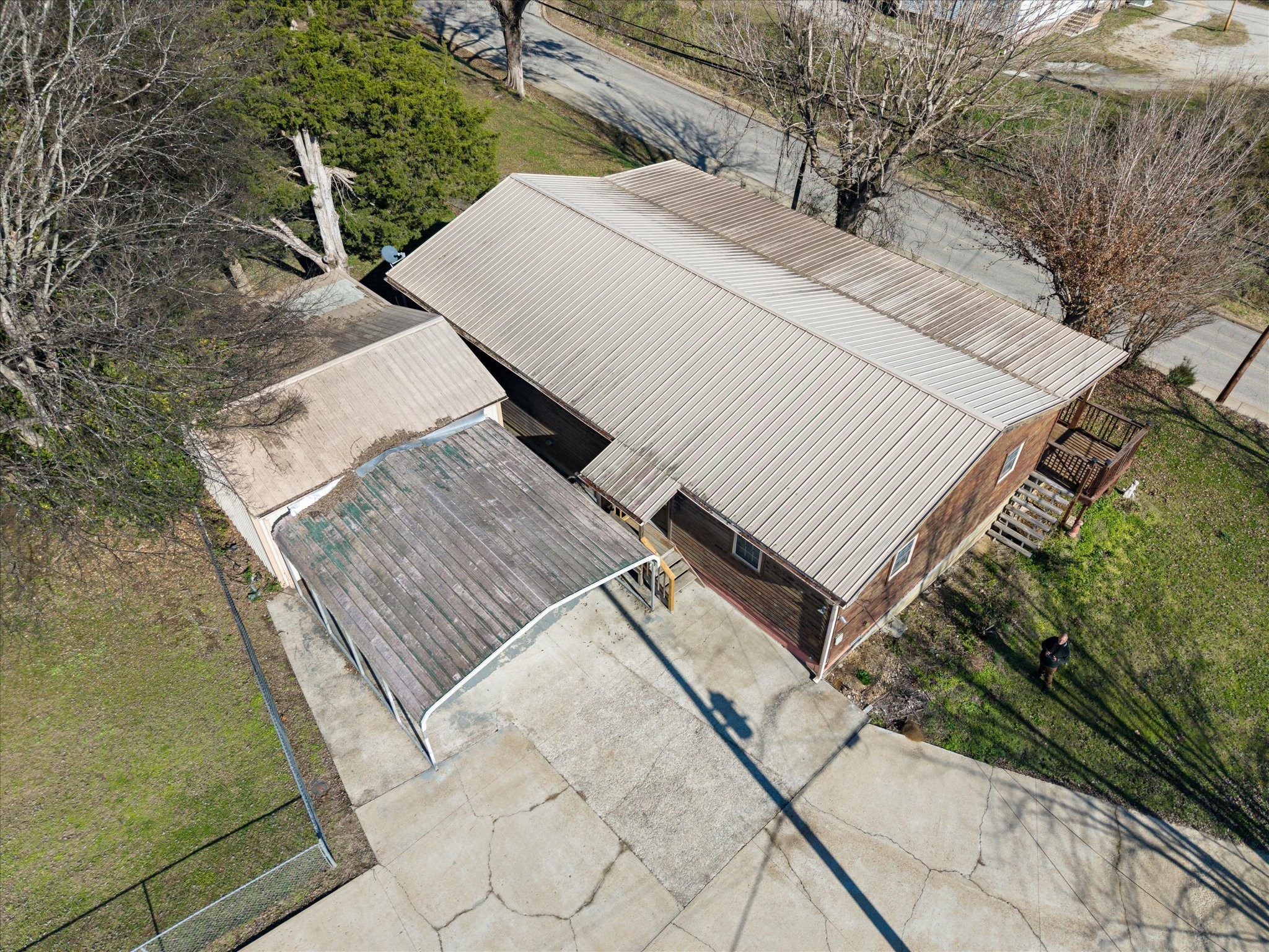 245 South Mill Street Linden, TN 37096 - Photo 30 of 30 a view of a backyard with sitting area