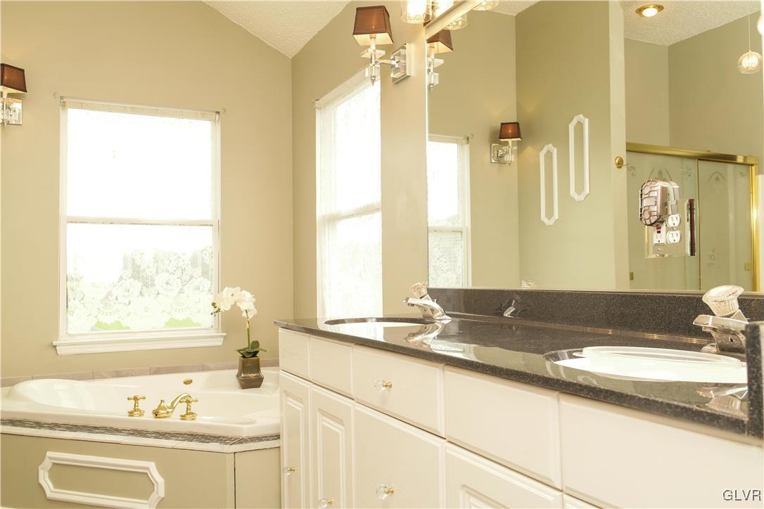 148 Cherry Hill Road Nazareth, PA 18064 - Photo 20 of 38 Gallery Image 20