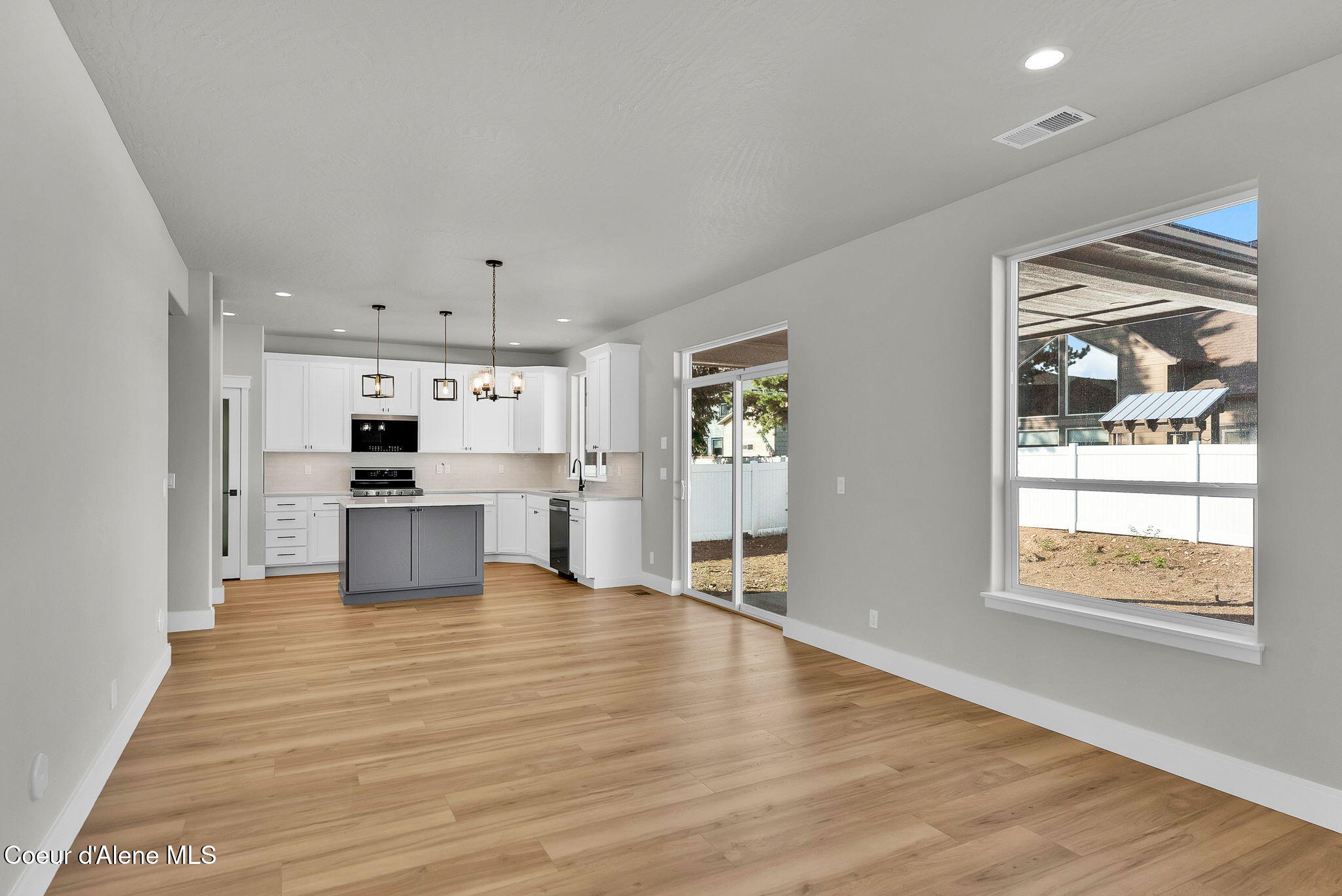 9120 Bedwell Street Rathdrum, ID 83858 - Photo 11 of 46 File Photo