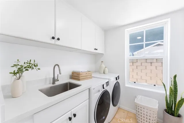 $2,375,000 | 126 47th Street, Unit 1, Newport Beach, CA 92663