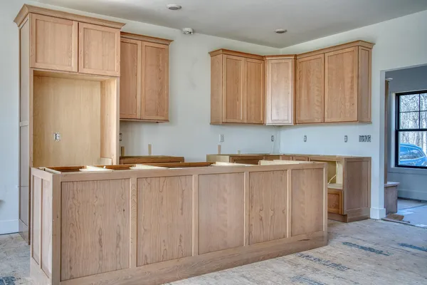 $979,900 | N66-w21075 Sweet Clover Drive, Menomonee Falls, WI 53051