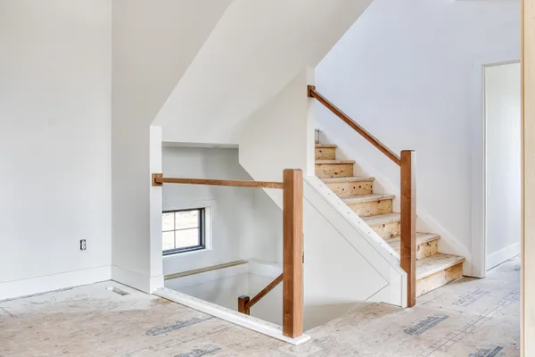 $979,900 | N66-w21075 Sweet Clover Drive, Menomonee Falls, WI 53051