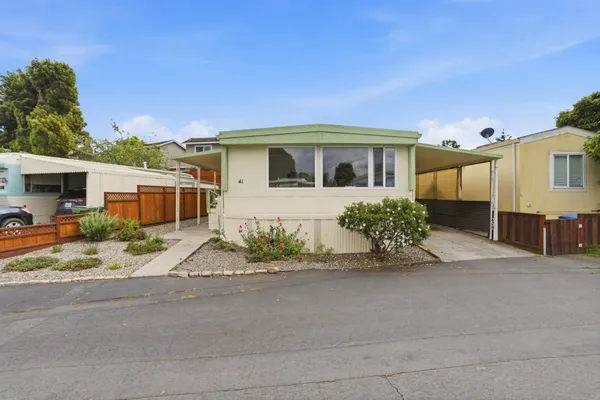 $360,000 | 220 Mar Vista Drive, Unit 41, Seacliff, CA 95003