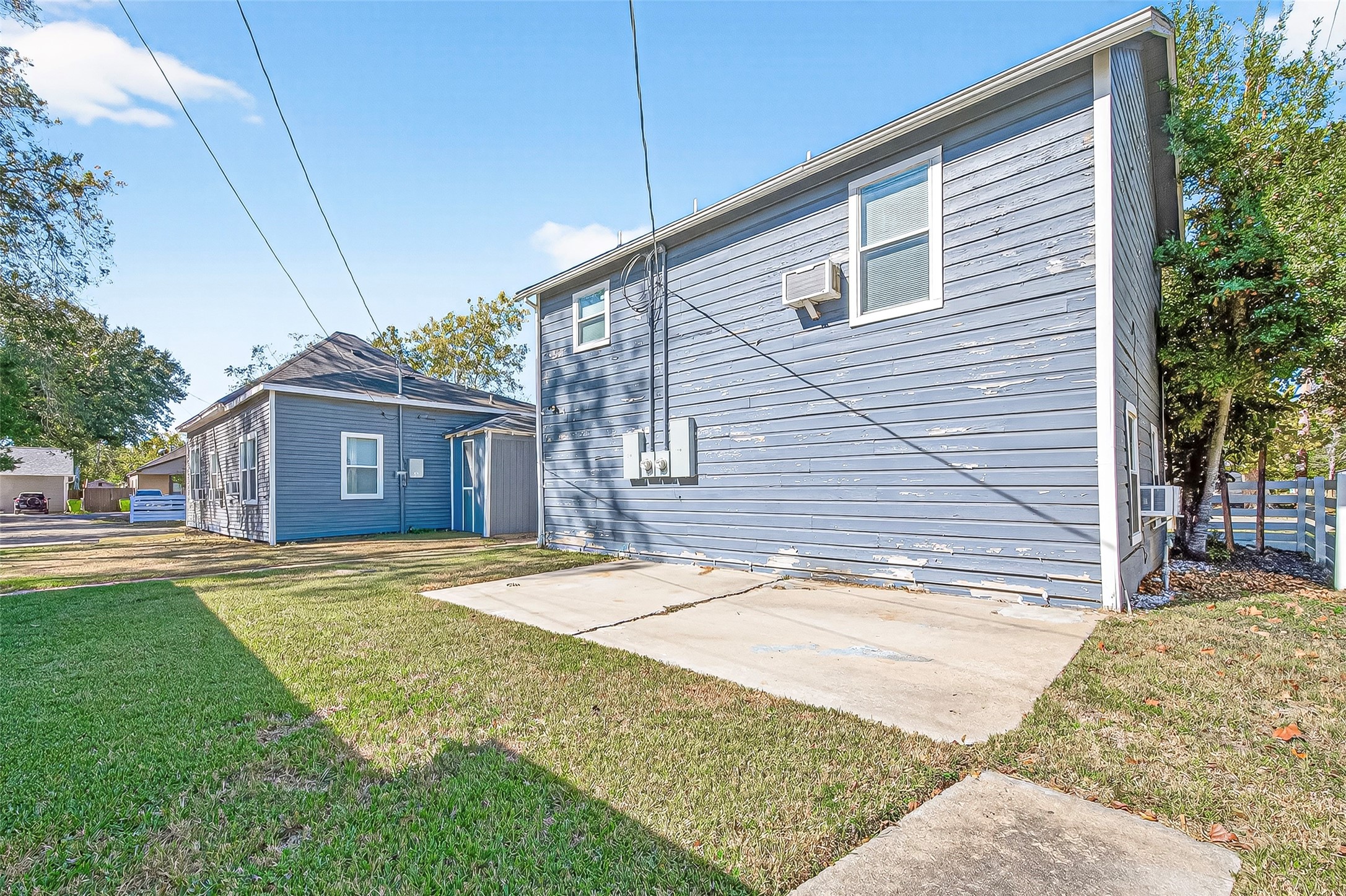 1401 5th Street Rosenberg, TX 77471 - Photo 47 of 50 Unit 110: back side of building