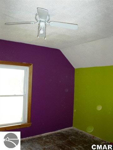 8409 East St Charles Road Ithaca, MI 48847 - Photo 7 of 10 1766876-6.JPG