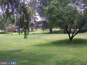 672 Old State Road Oley, PA 19547 - Photo 3 of 6