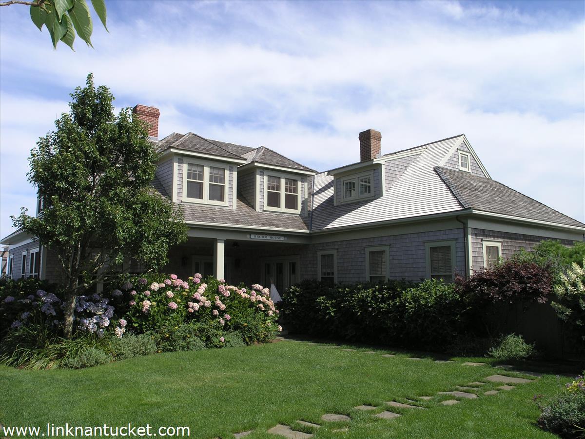 15 Baxter Road Nantucket, MA 02554 - Photo 7 of 64 Gallery Image 7