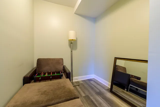 $510,000 | 2436 West Fillmore Street, Chicago, IL 60612