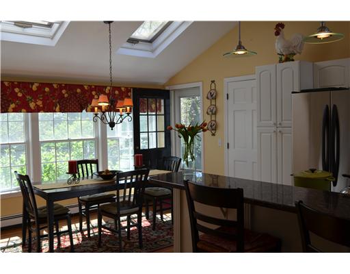 17 Doane Road Barrington, RI 02806 - Photo 5 of 8 Kitchen.