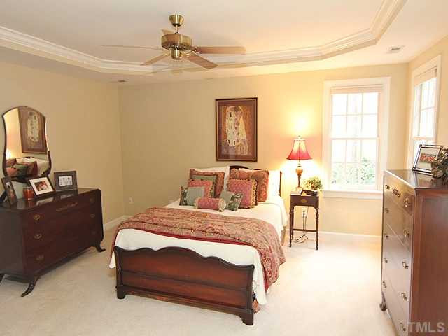 5313 Stargrass Court Raleigh, NC 27613 - Photo 12 of 24 Photo 12