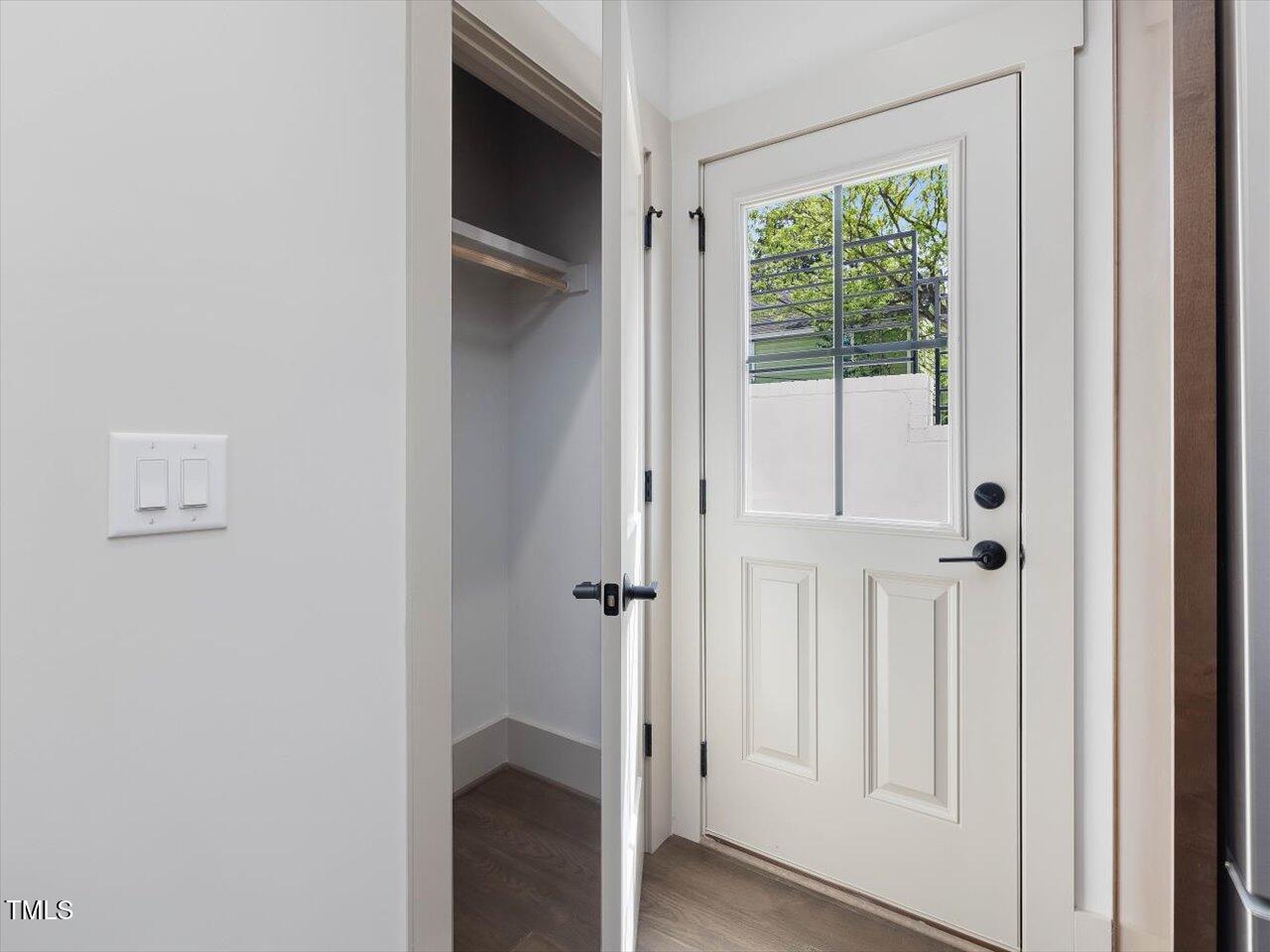 734 South State Street Raleigh, NC 27601 - Photo 70 of 95 076-Lower Level Entry