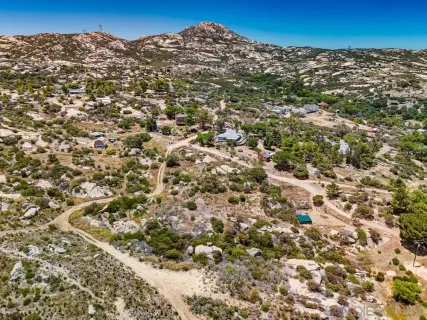 $199,000 | 21038 Fog Ridge, Alpine, CA 91901