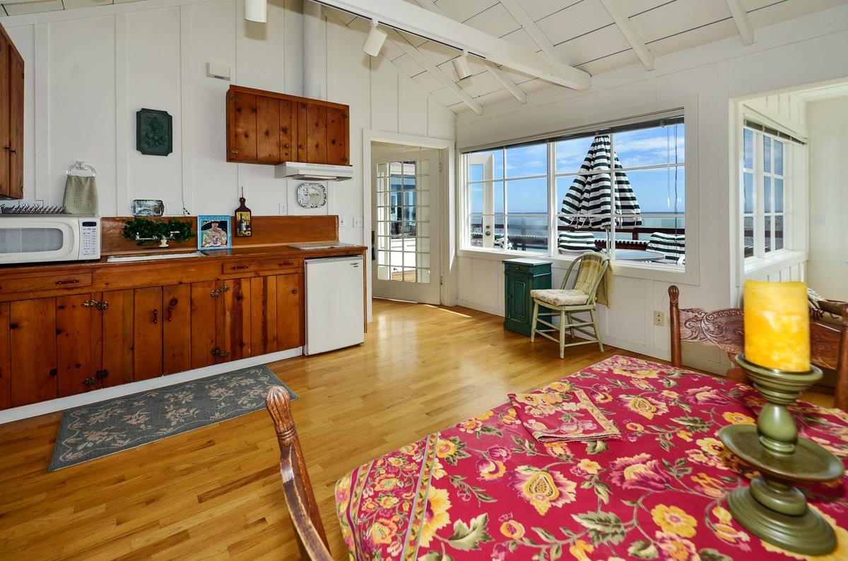 1 Potbelly Beach Road Aptos, CA 95003 - Photo 18 of 23