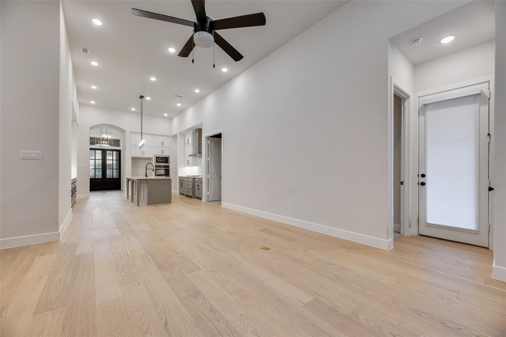 4104 Fall Aster Way Aubrey, TX 76227 - Photo 4 of 17