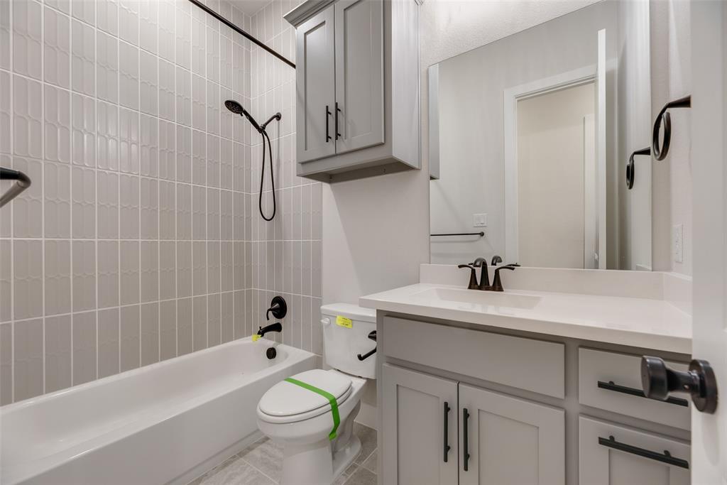 4104 Fall Aster Way Aubrey, TX 76227 - Photo 6 of 17