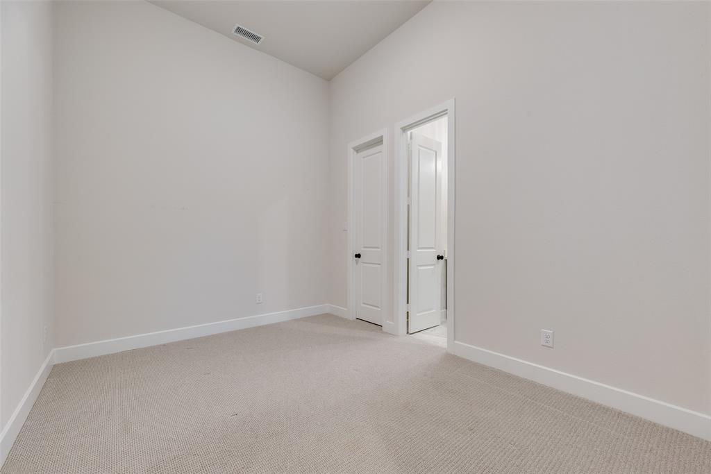 4104 Fall Aster Way Aubrey, TX 76227 - Photo 10 of 17