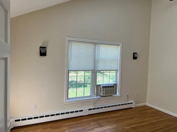 $5,500 | 42 Spruce Street, Unit 1, Winchester, MA 01890