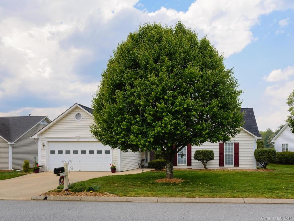 77 Stonehollow Road Fletcher, NC 28732 - Photo 2 of 24