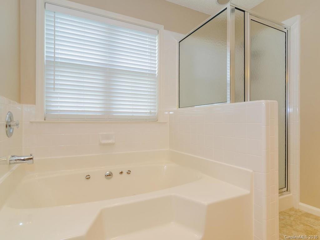 77 Stonehollow Road Fletcher, NC 28732 - Photo 17 of 24