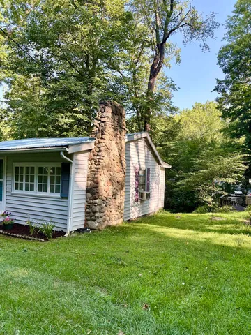 $162,000 | 320 Ln 110 Hamilton Lake, Hamilton, IN 46742