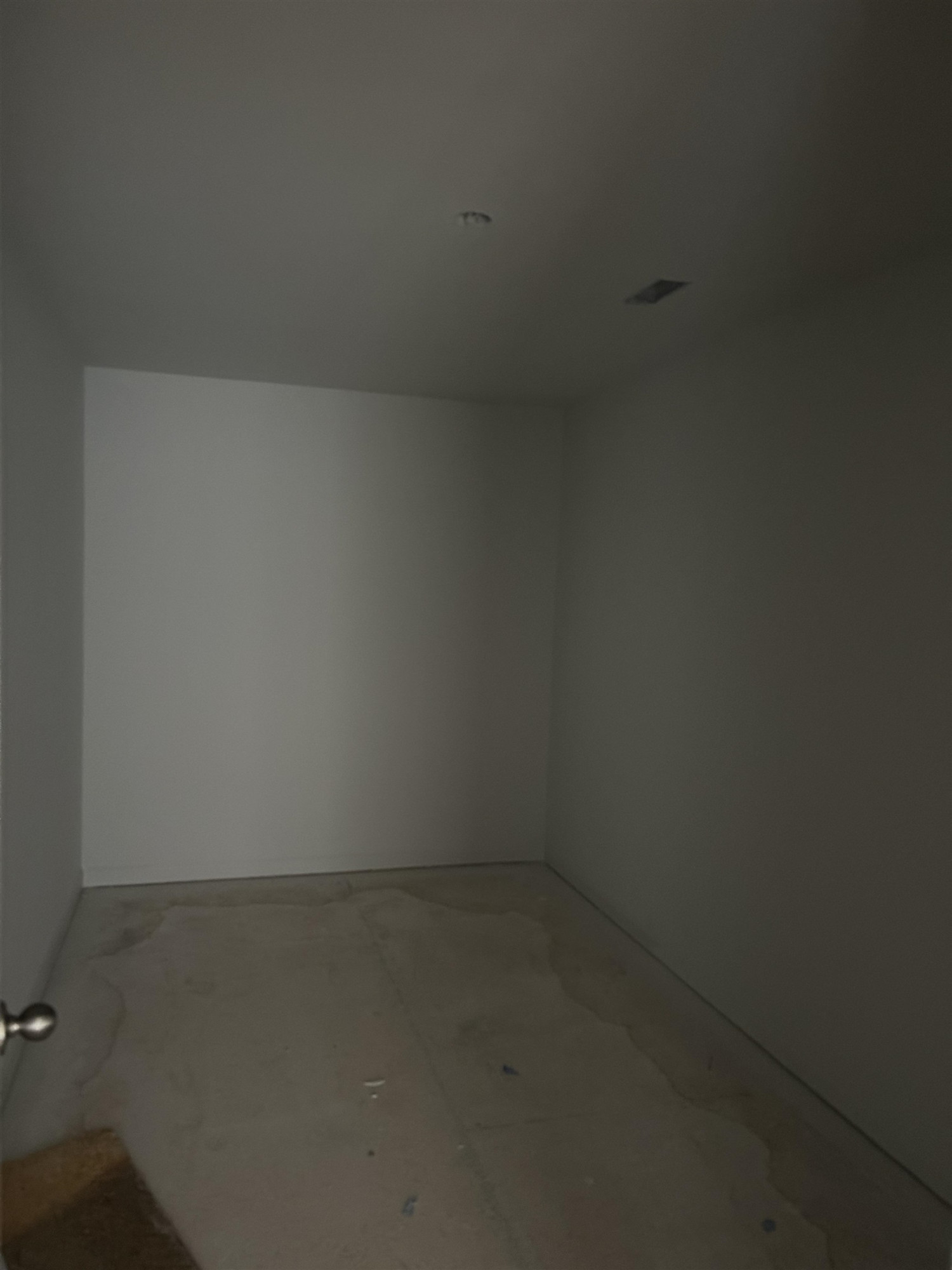 314 Riley Way Spring Hope, NC 27882 - Photo 13 of 42 close up of a white marble wall