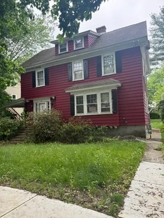 $269,900 | 54 Midland Street, Worcester, MA 01602