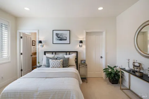 $4,795,000 | 2 Round Hill Terrace, Tiburon, CA 94920