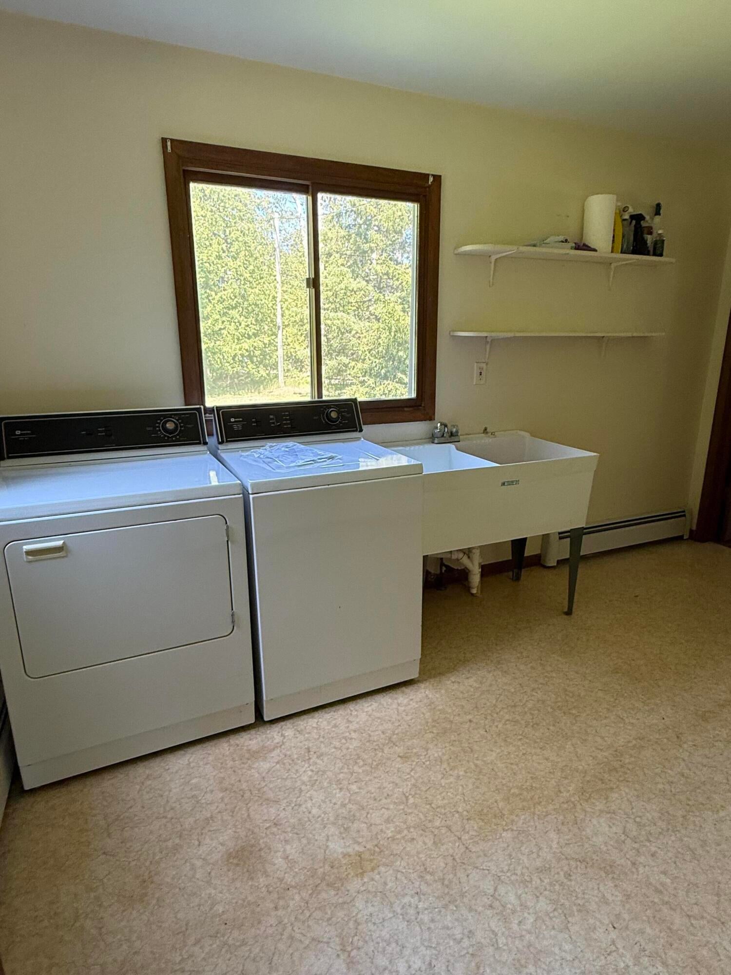 7770 West Long Lake Road Alpena, MI 49707 - Photo 9 of 14 Laundry