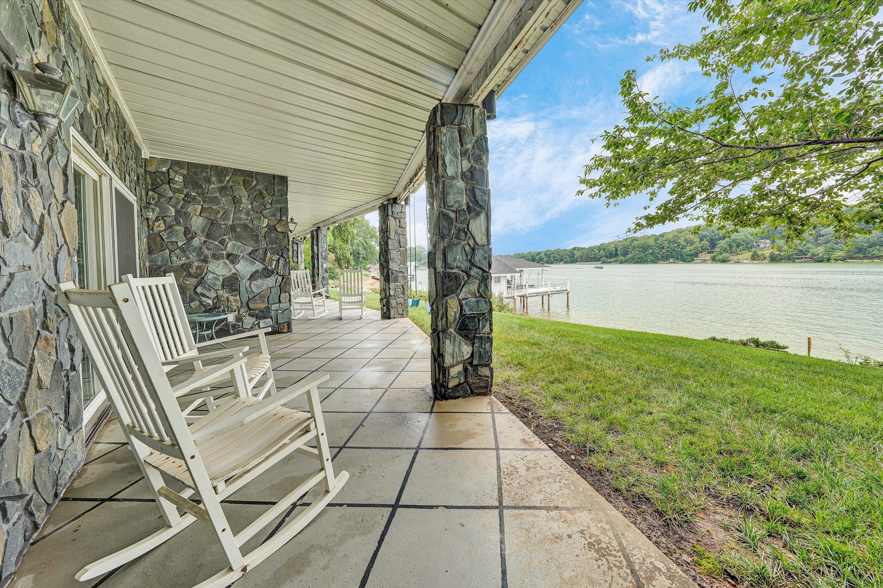 2455 Merriman Way Road Moneta, VA 24121 - Photo 62 of 83 60-DSC00517