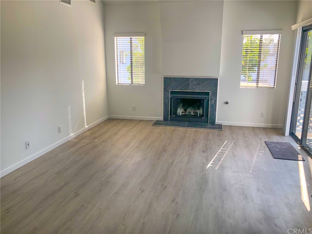 123 Briarglen, Unit 43 Irvine, CA 92614 - Photo 5 of 34