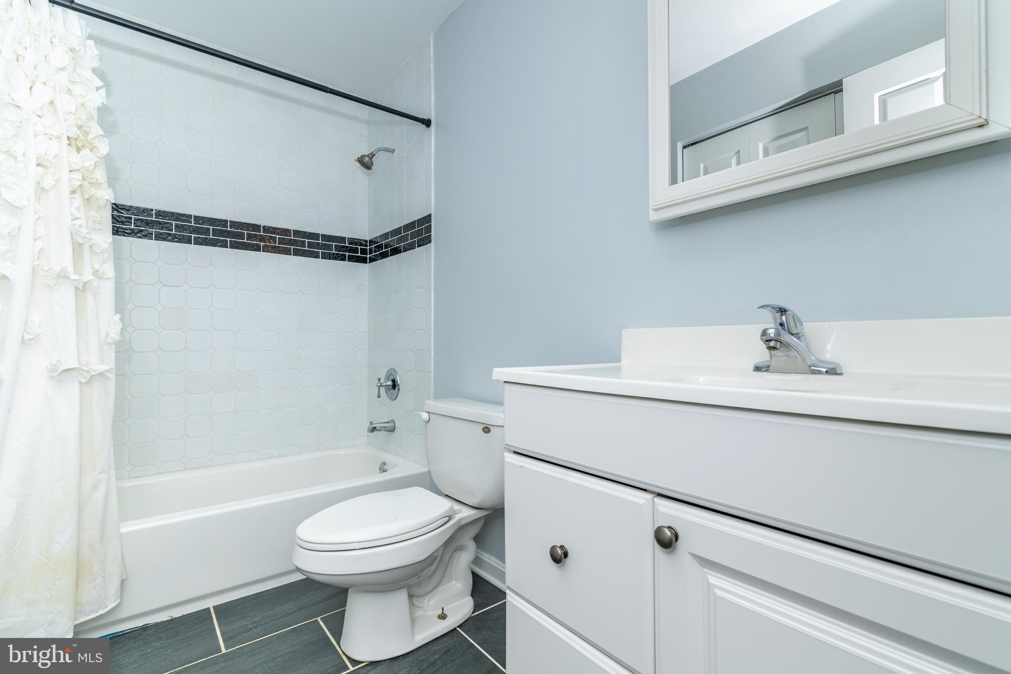 421 Tavistock Cherry Hill, NJ 08034 - Photo 25 of 30