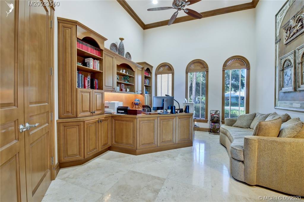 801 Southeast Riverside Drive Stuart, FL 34994 - Photo 35 of 76 Gallery Image 35