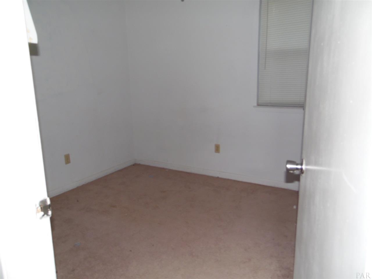 5845 Scotland Road Pensacola, FL 32526 - Photo 7 of 14 Gallery Image 7