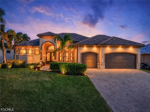 $1,100,000 | 3703 Southwest 2nd Lane, Cape Coral, FL 33991