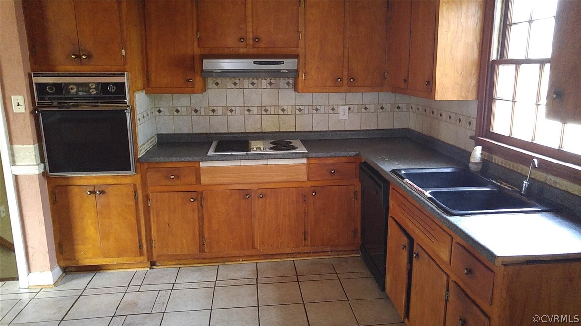 4416 Clarkson Road Richmond, VA 23224 - Photo 6 of 20 Gallery Image 6
