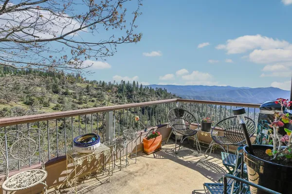 $425,000 | 1218 Laurel Lane, Murphys, CA 95247