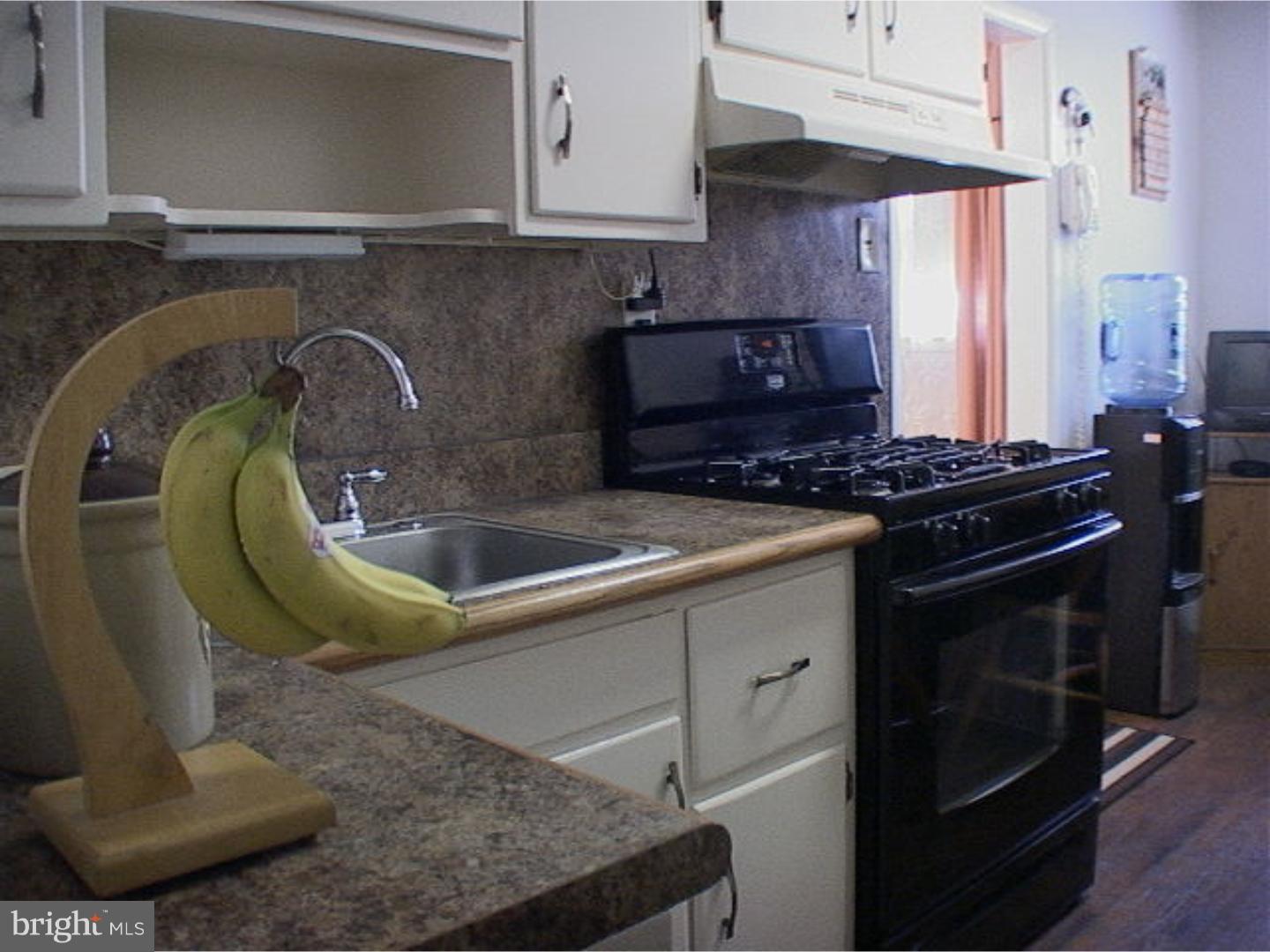 8017 Temple Road Philadelphia, PA 19150 - Photo 4 of 11 Gallery Image 4