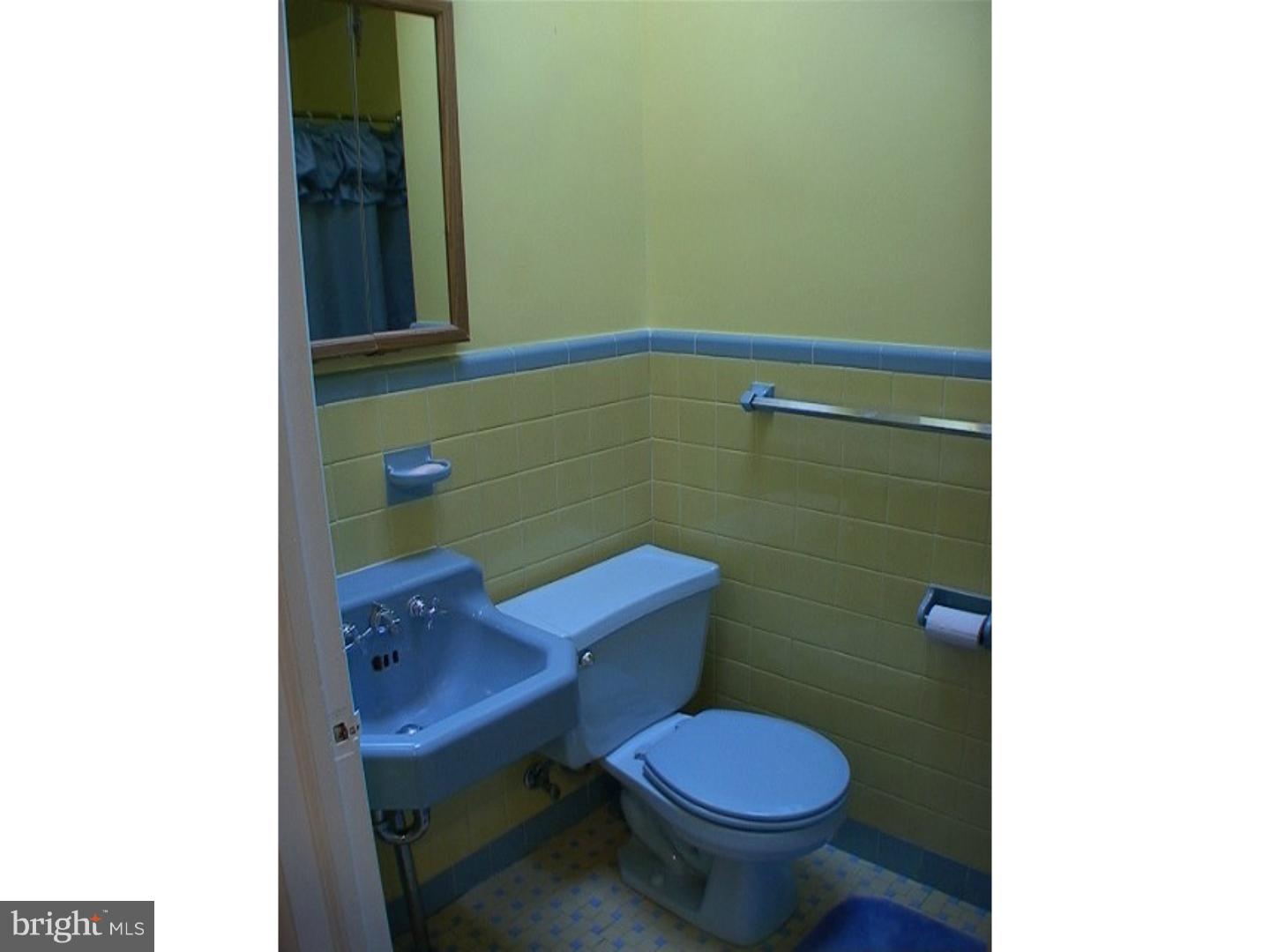 8017 Temple Road Philadelphia, PA 19150 - Photo 5 of 11 Gallery Image 5
