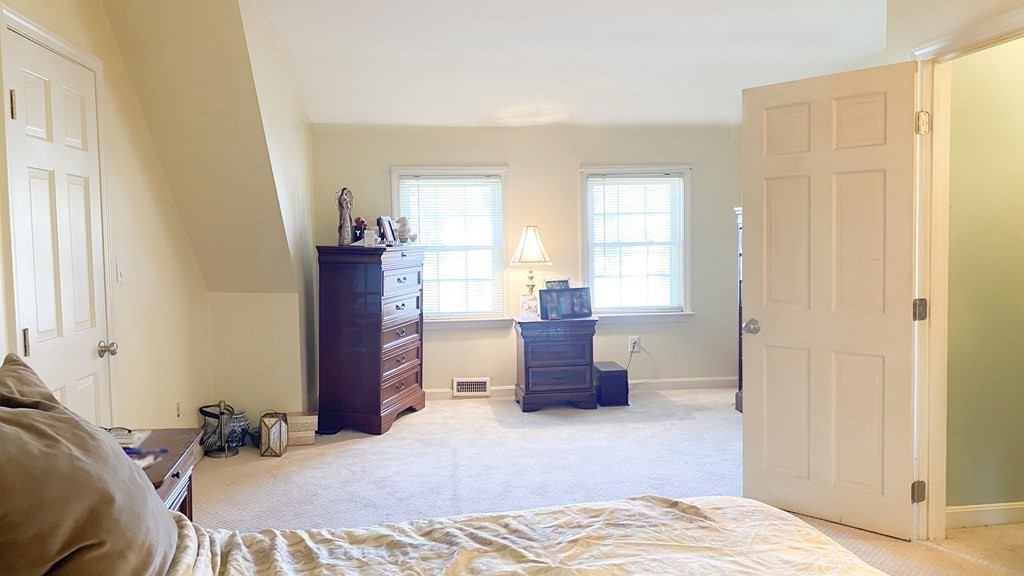 25 Beaconsfield Street Lawrence, MA 01843 - Photo 12 of 30