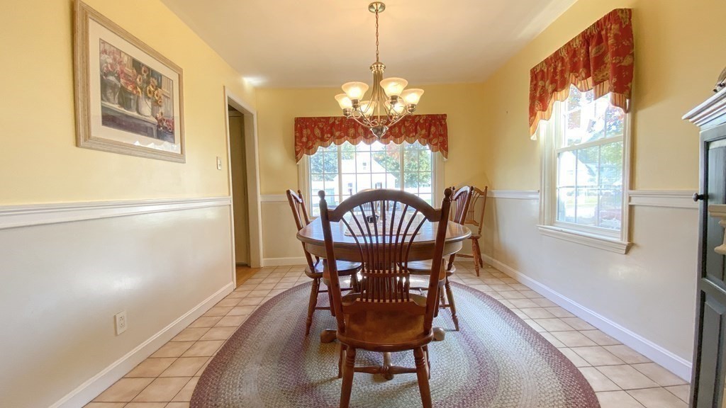 25 Beaconsfield Street Lawrence, MA 01843 - Photo 5 of 30