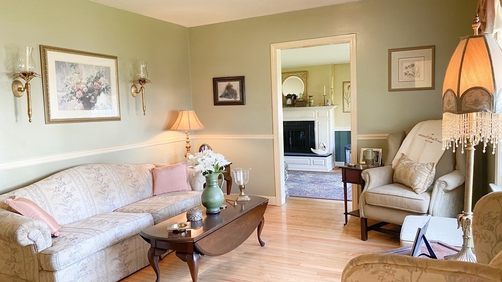 25 Beaconsfield Street Lawrence, MA 01843 - Photo 6 of 30