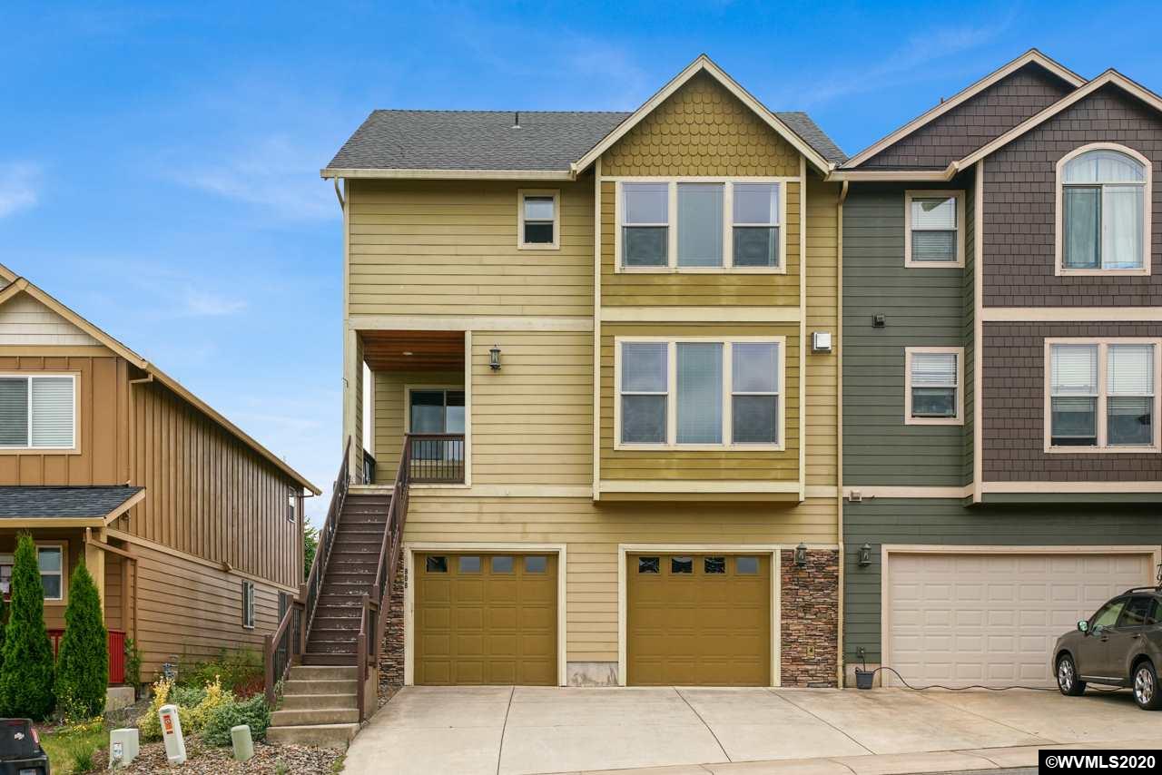 808 Crouchen Street Northwest Salem, OR 97304 - Photo 1 of 37