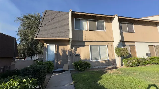 $339,950 | 3469 Columbia Avenue, Riverside, CA 92501