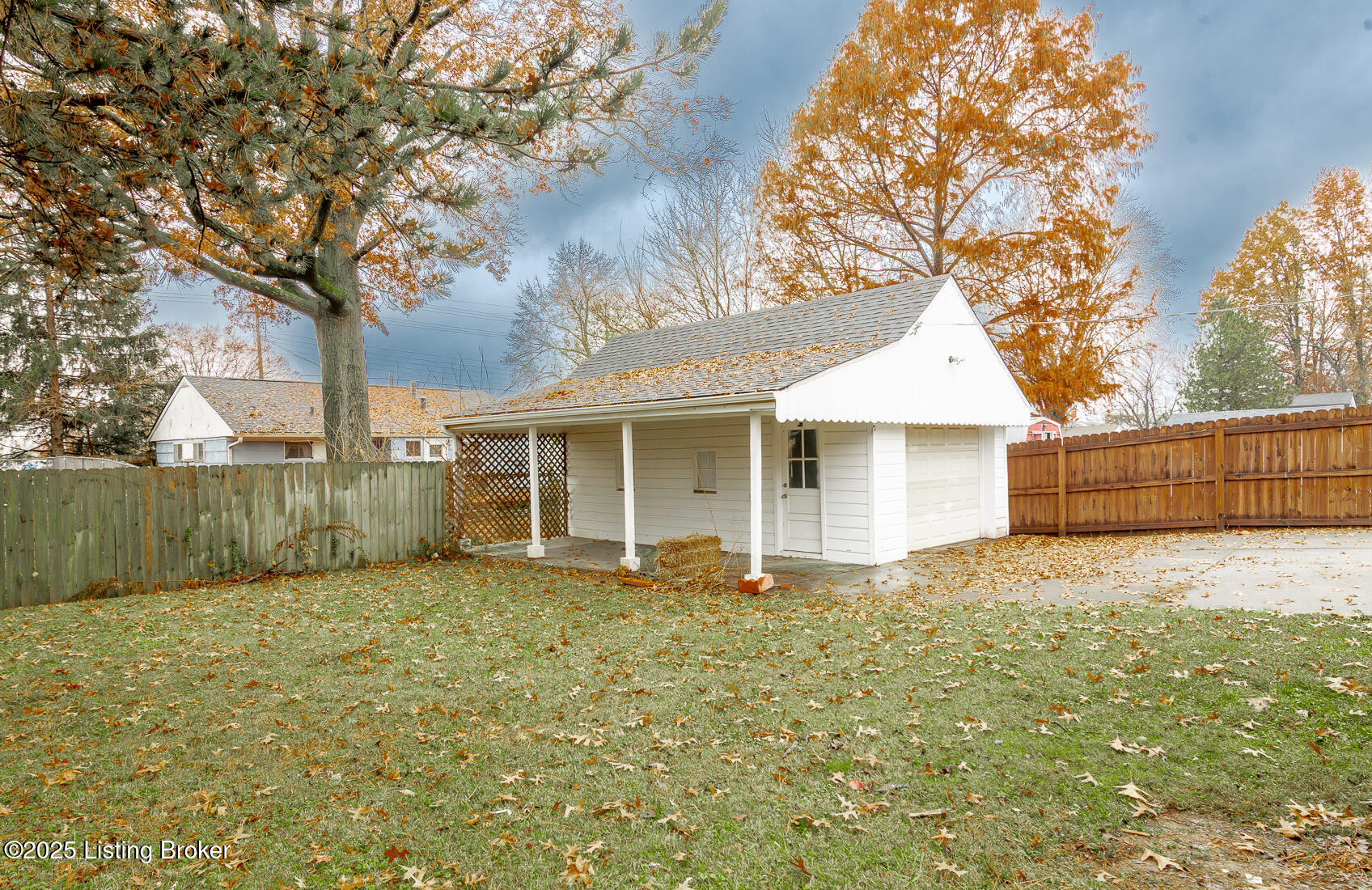 4846 Partridge Run Lynnview, KY 40213 - Photo 4 of 38 PRN-104