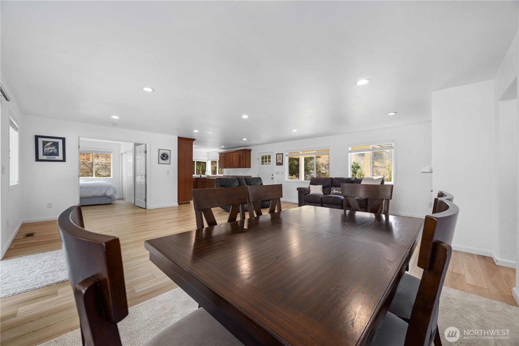 4621 Navarre Coulee Road Chelan, WA 98816 - Photo 17 of 38